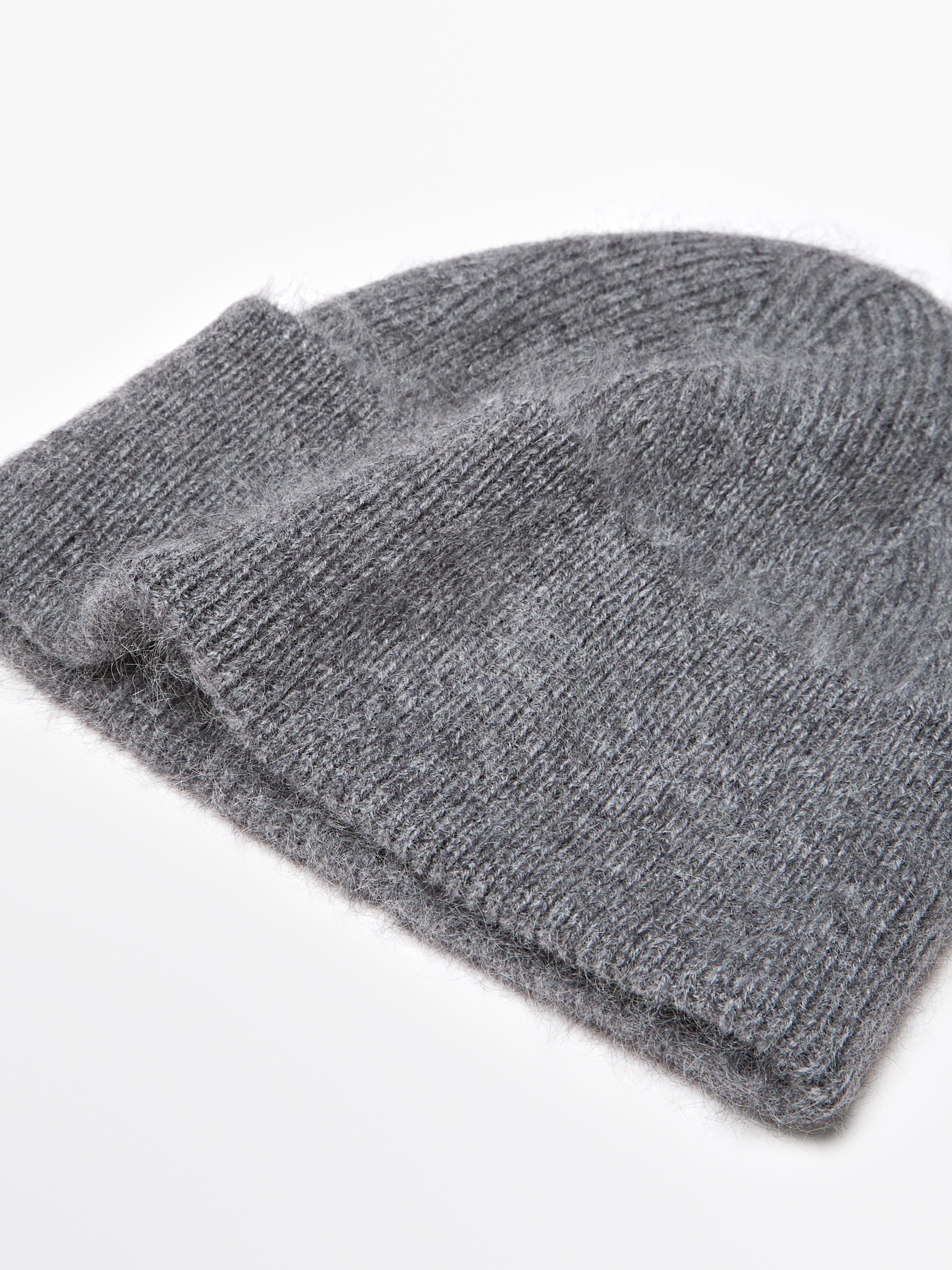 100% cashmere knit beanie